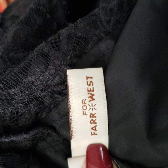 Vintage Satin and Lace Skirt Slip Small - Picture 5 of 11